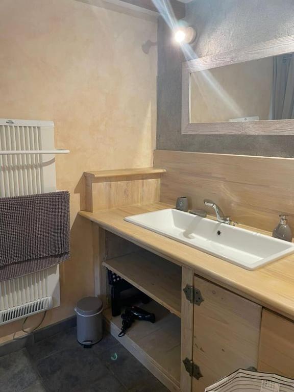 Domaine Saint Claude - Gite , Chambres D'Hotes & Hebergement Insolite Malleval Exterior foto