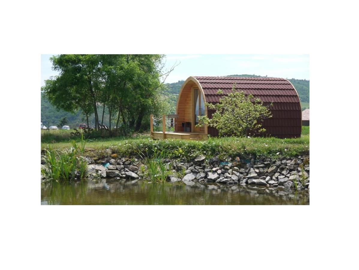 Domaine Saint Claude - Gite , Chambres D'Hotes & Hebergement Insolite Malleval Exterior foto